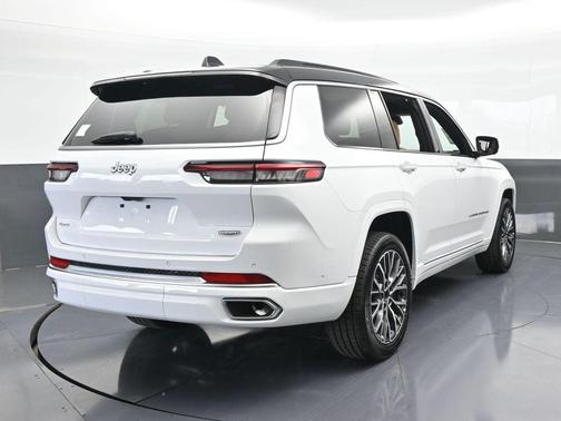 2025 Jeep Grand Cherokee L Summit