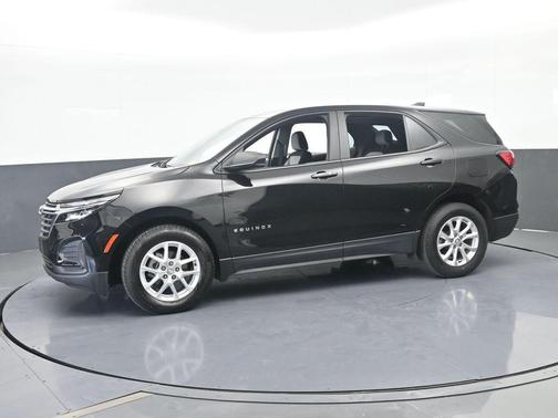 Mosaic Black Metallic 2023 Chevrolet Equinox LS