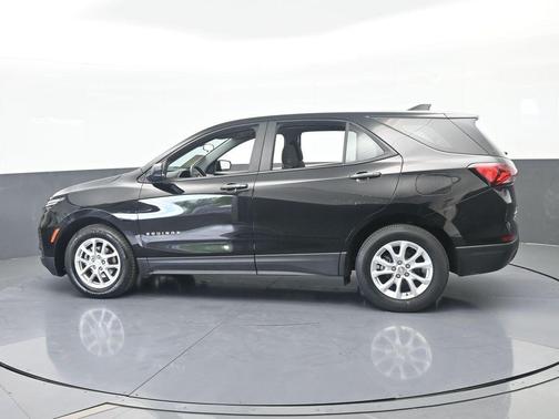 Mosaic Black Metallic 2023 Chevrolet Equinox LS