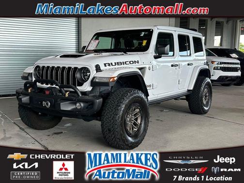 Bright White Clearcoat 2024 Jeep Wrangler Rubicon 392