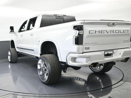 2022 Chevrolet Silverado 1500 High Country