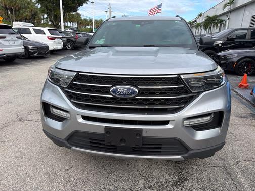 Silver 2020 Ford Explorer Base