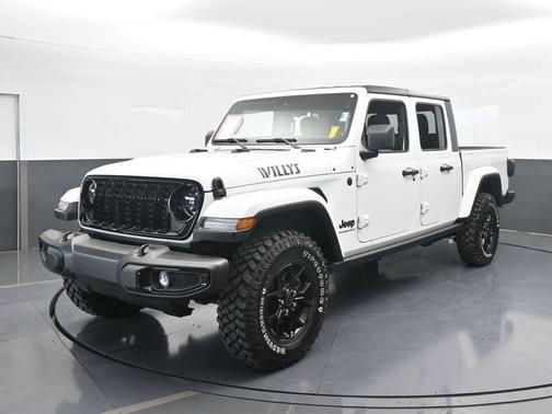 2024 Jeep Gladiator Sport