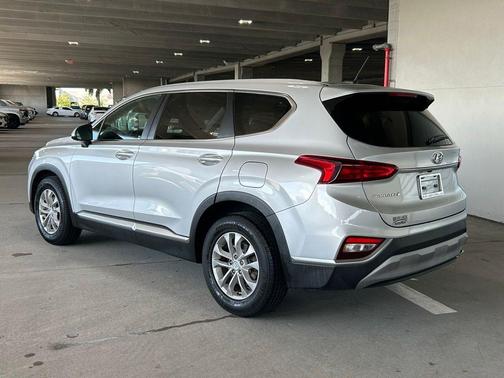 2019 Hyundai SANTA FE 2.4 SE