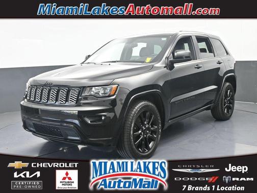 Diamond Black 2021 Jeep Grand Cherokee Laredo X