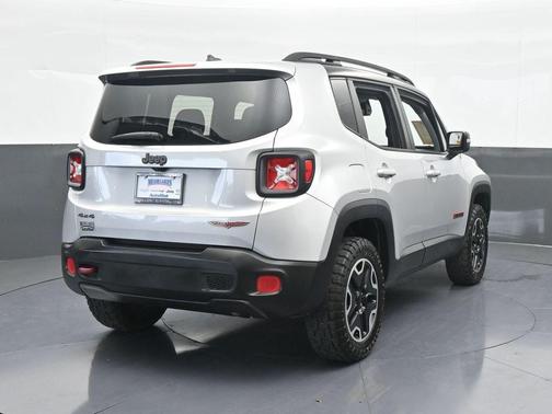 2017 Jeep Renegade Trailhawk