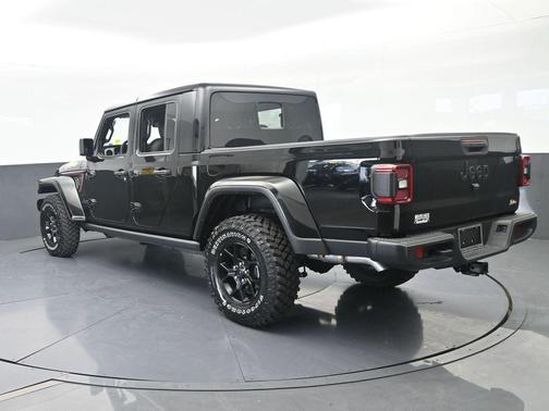Black Clearcoat 2024 Jeep Gladiator Sport