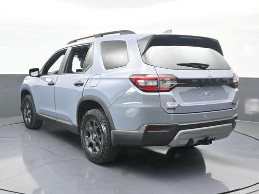 2023 Honda Pilot TrailSport