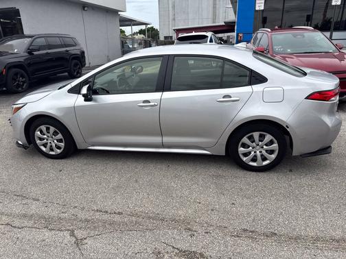 Classic Silver Metallic 2025 Toyota Corolla Hybrid LE