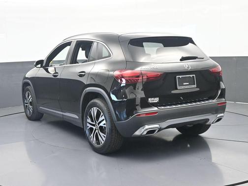 Black 2025 Mercedes-Benz GLA 250 Base