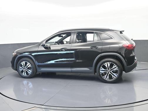 Black 2025 Mercedes-Benz GLA 250 Base
