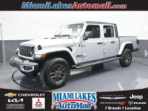 2024 Jeep Gladiator Sport
