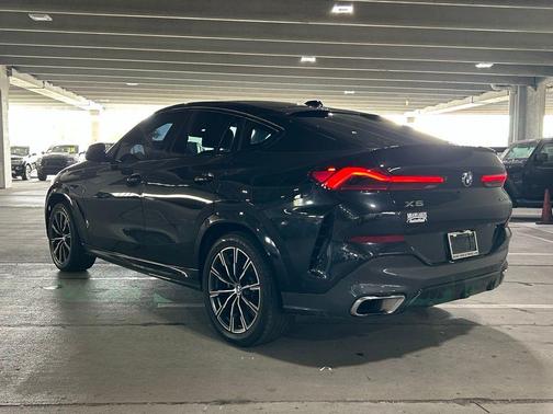 2024 BMW X6 xDrive40i