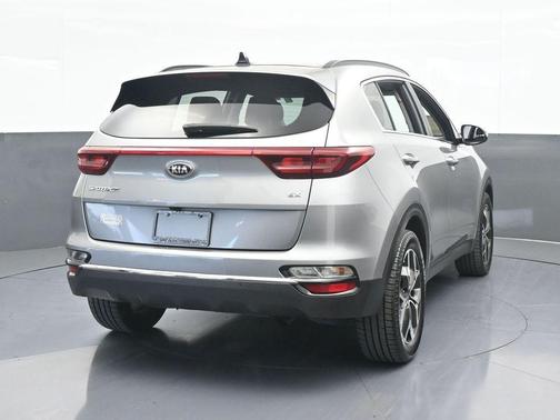 2022 Kia Sportage EX