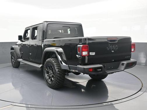 2025 Jeep Gladiator Sport