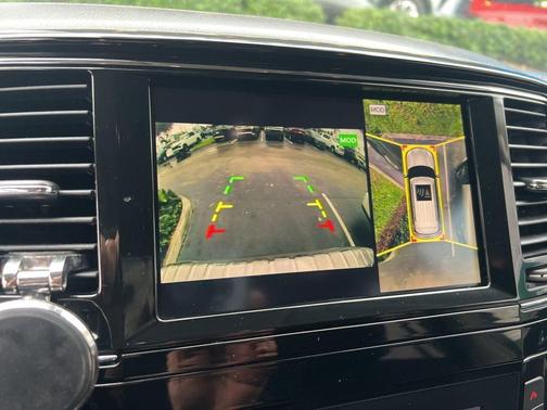 2021 INFINITI QX80 Luxe