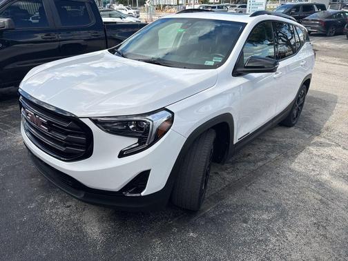 2021 GMC Terrain SLT