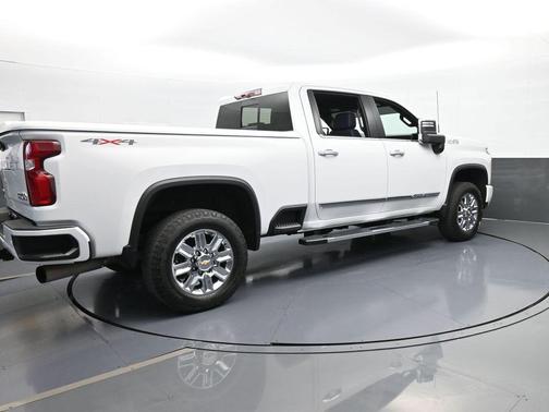2024 Chevrolet Silverado 2500 High Country