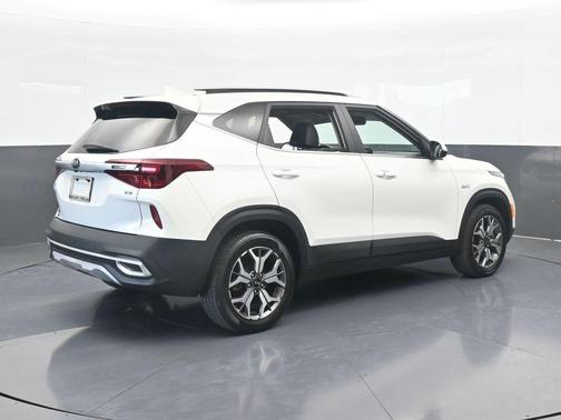 2021 Kia Seltos EX