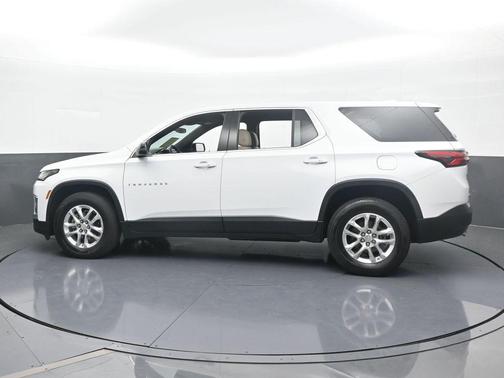 2022 Chevrolet Traverse LS