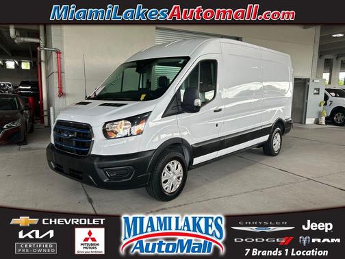 2022 Ford E-Transit Base
