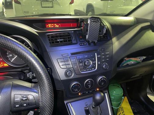 2013 Mazda Mazda5 Sport