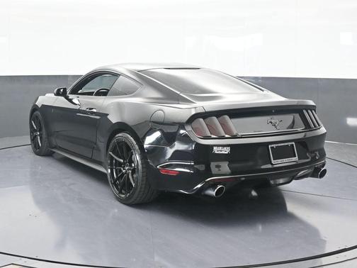 2015 Ford Mustang V6