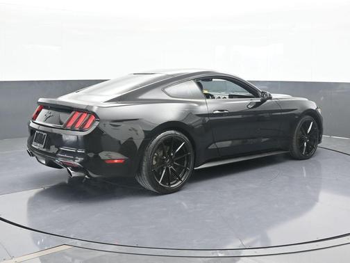 2015 Ford Mustang V6