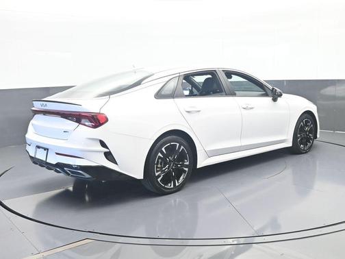 Glacial White Pearl 2023 Kia K5 GT-Line