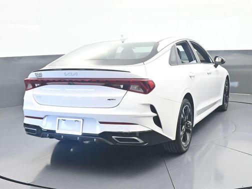 Glacial White Pearl 2023 Kia K5 GT-Line