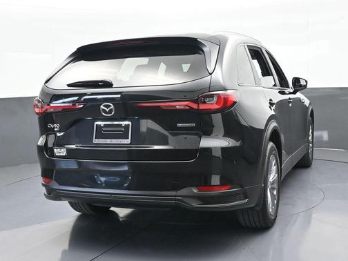 2025 Mazda CX-90 SE