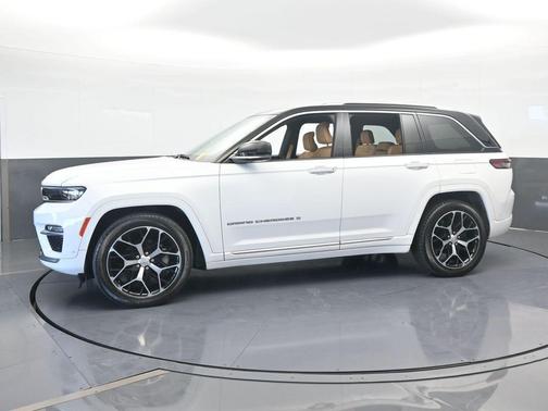 2024 Jeep Grand Cherokee Summit