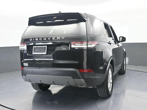 Narvik Black 2020 Land Rover Discovery SE