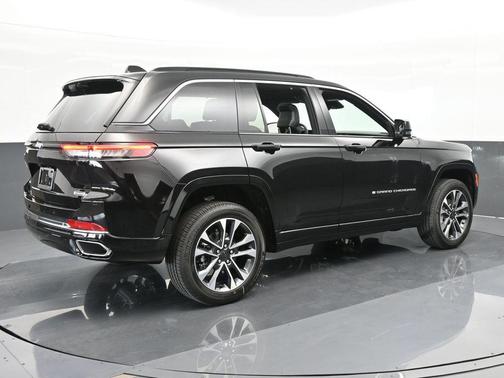 2024 Jeep Grand Cherokee Overland