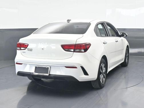 2022 Kia Rio S