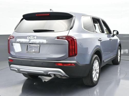 2022 Kia Telluride LX