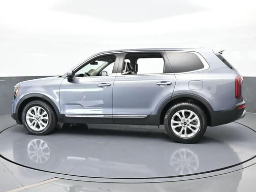 2022 Kia Telluride LX