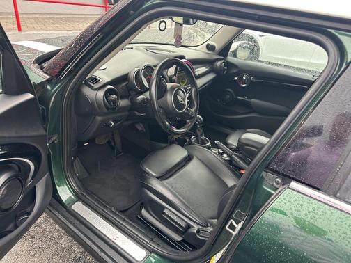 2016 MINI Hardtop Cooper S