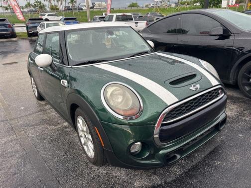 2016 MINI Hardtop Cooper S