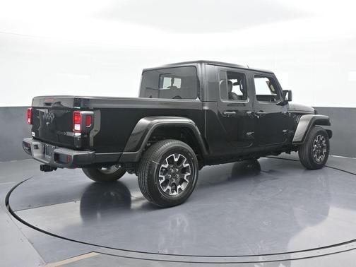 2024 Jeep Gladiator Sport