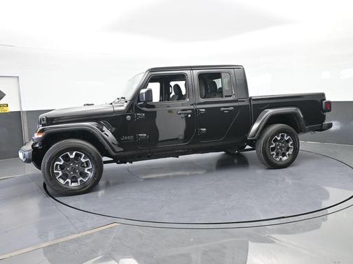 2024 Jeep Gladiator Sport