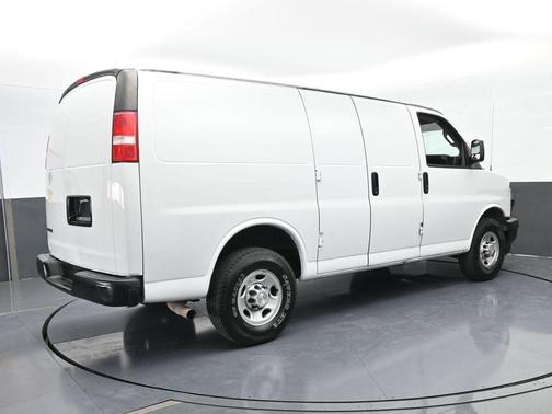 2019 Chevrolet Express 2500 Work Van