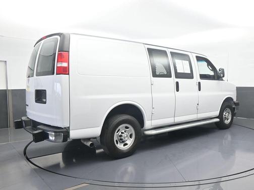 2024 Chevrolet Express 2500 Work Van