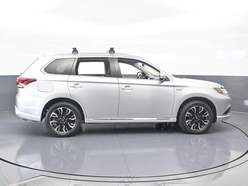 2018 Mitsubishi Outlander PHEV