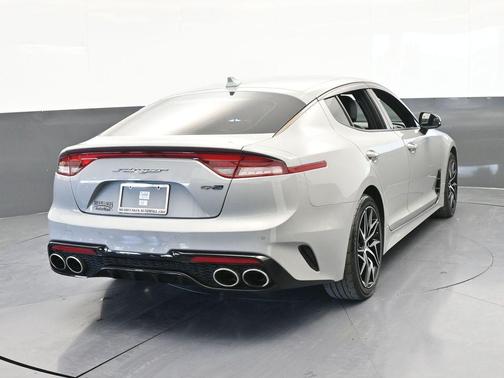 2022 Kia Stinger GT-Line