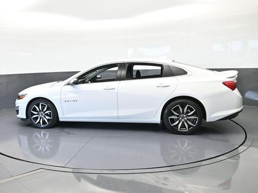2023 Chevrolet Malibu RS