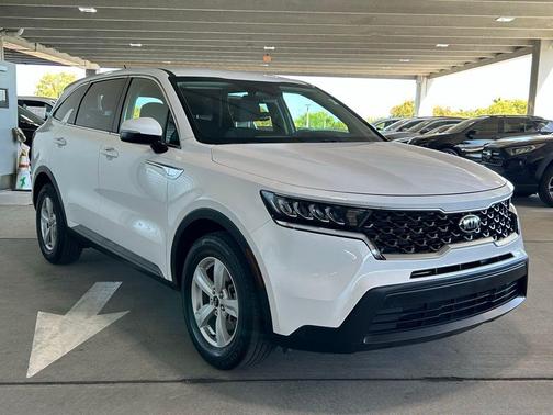 2021 Kia Sorento LX