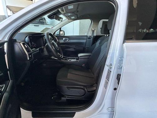 2021 Kia Sorento LX