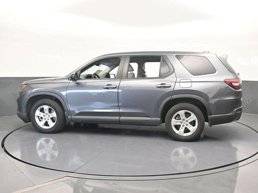 2023 Honda Pilot LX