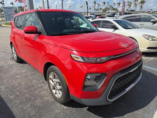 2022 Kia Soul LX